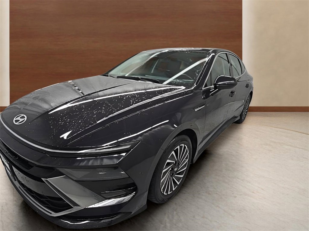 Certified 2025 Hyundai Sonata SEL image 2
