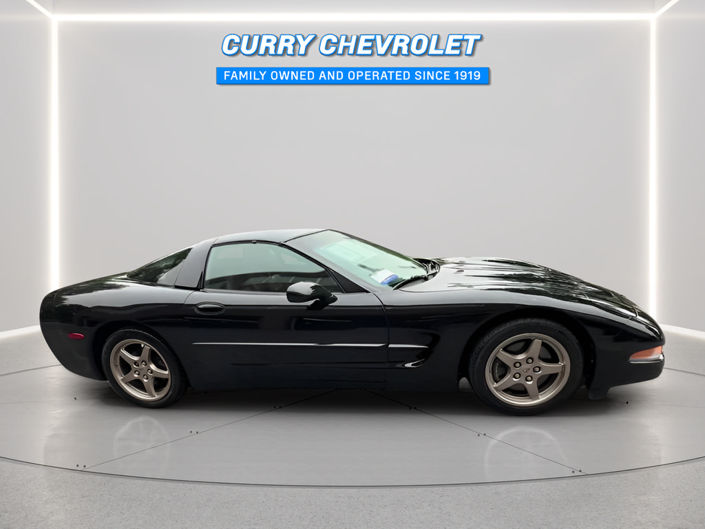 Used 2001 Chevrolet Corvette Coupe w/ Preferred Equipment Group2 RWD image 14