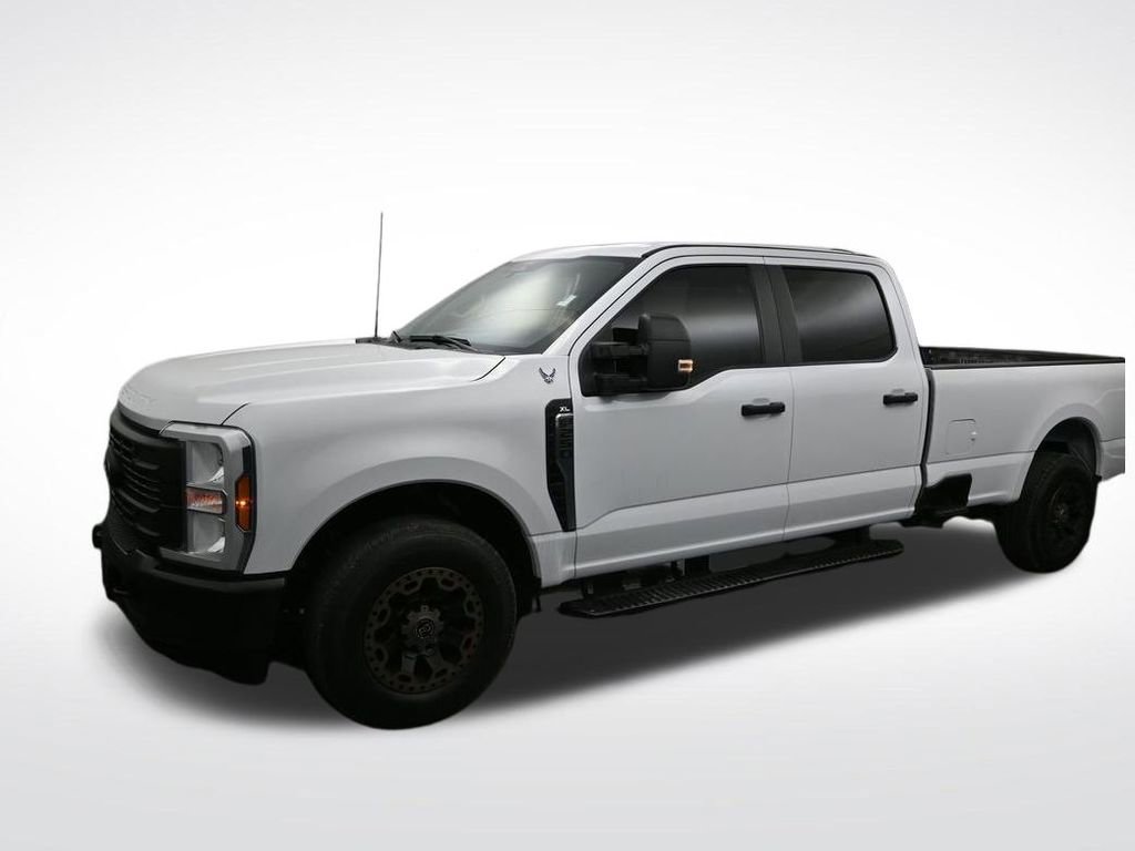 Used 2024 Ford F250 XL w/ XL Driver Assist Package image 4