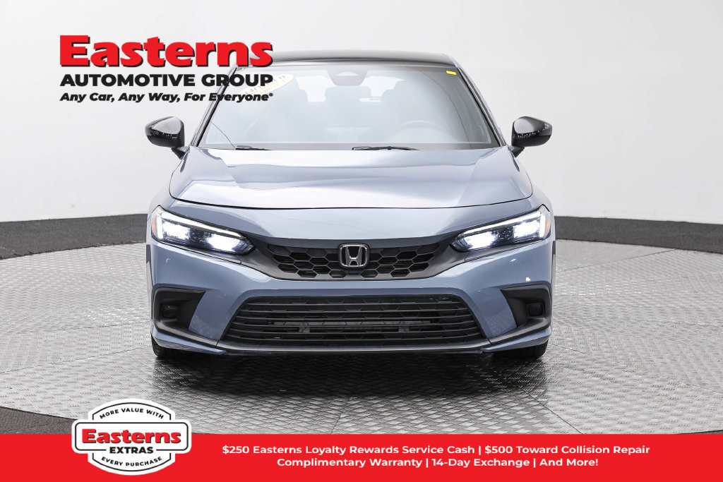 Used 2022 Honda Civic Sport image 3