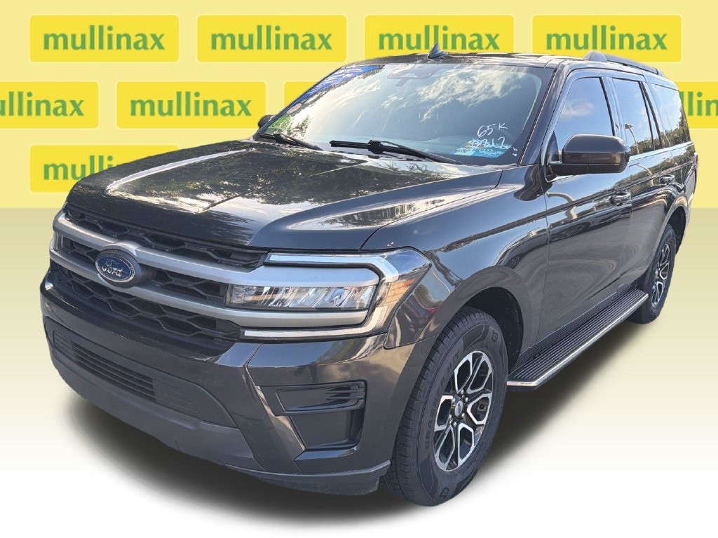 Certified 2023 Ford Expedition XLT RWD image 13