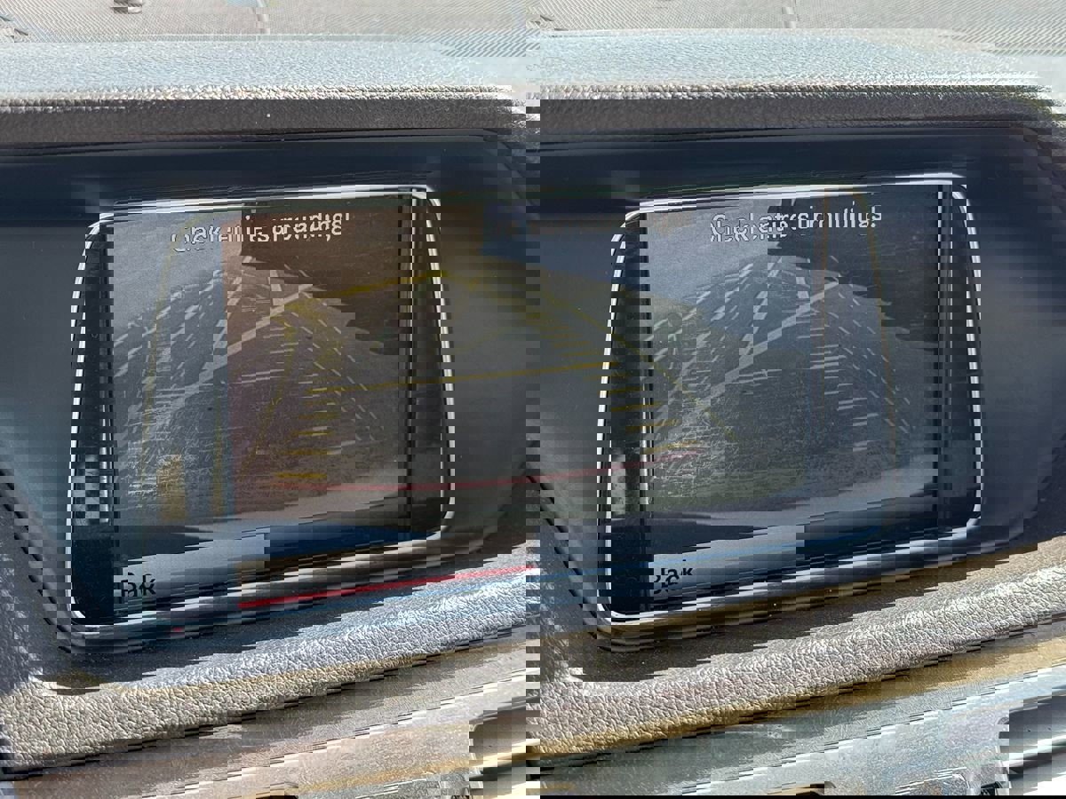 Used 2014 Mercedes-Benz E 350 Sport image 24