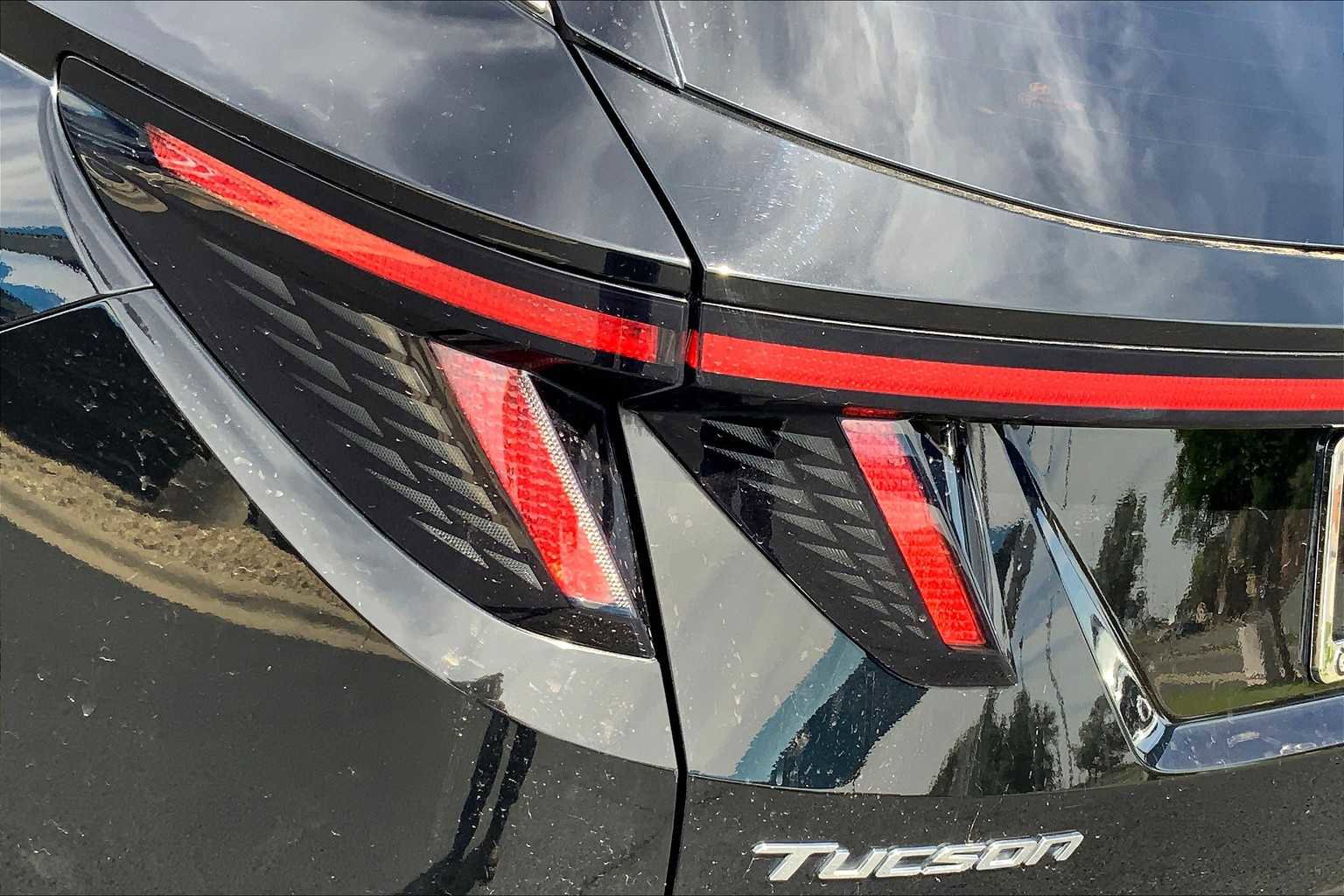 Used 2022 Hyundai Tucson Limited AWD/4WD image 28