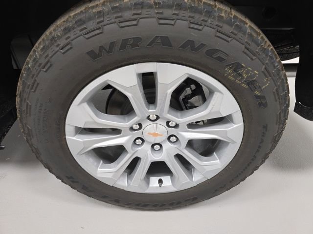 New 2026 Chevrolet Silverado 1500 LTZ w/ Z71 Off-Road Package image 23