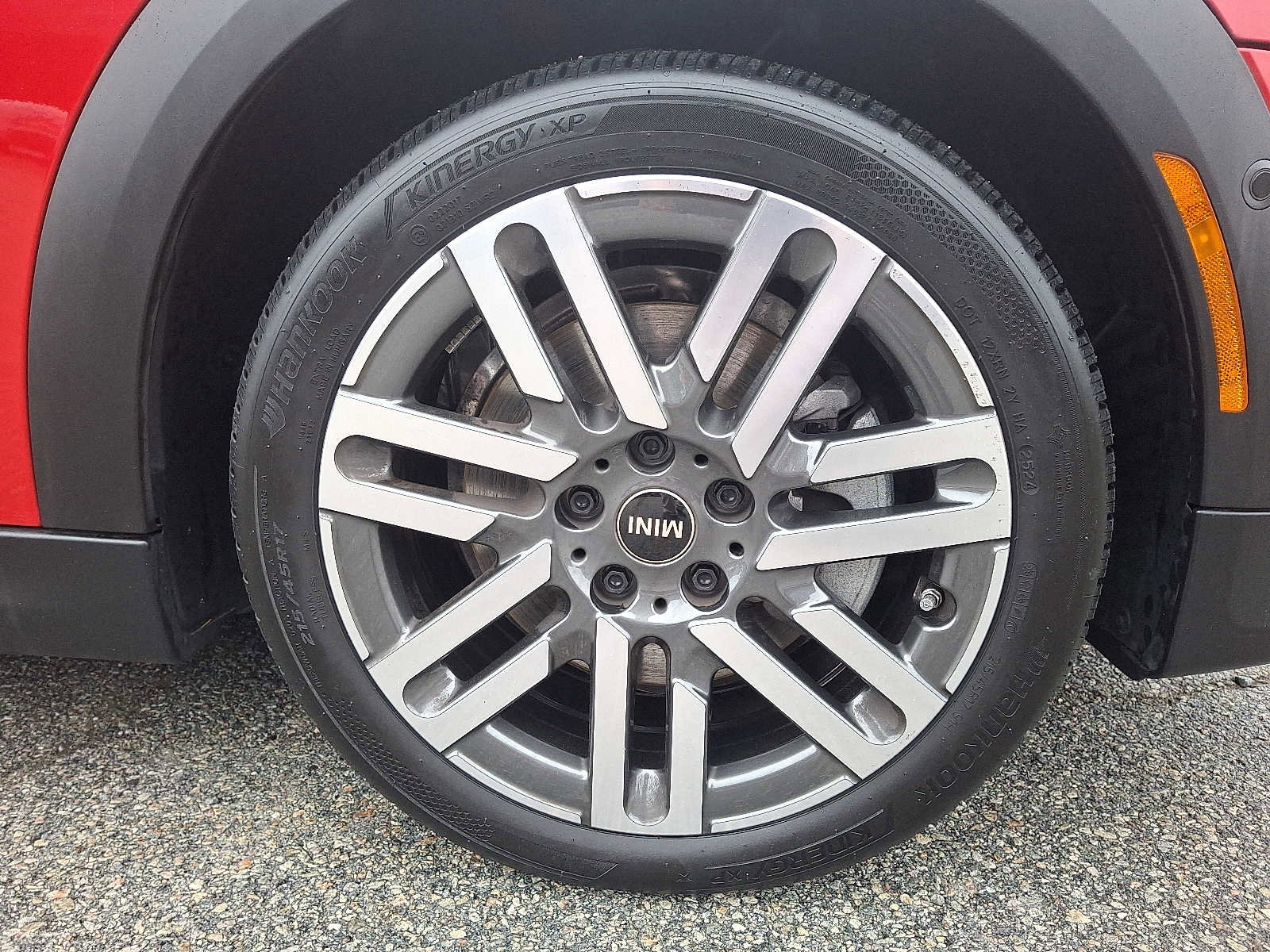 Used 2025 MINI Cooper 2-Door Hardtop image 8