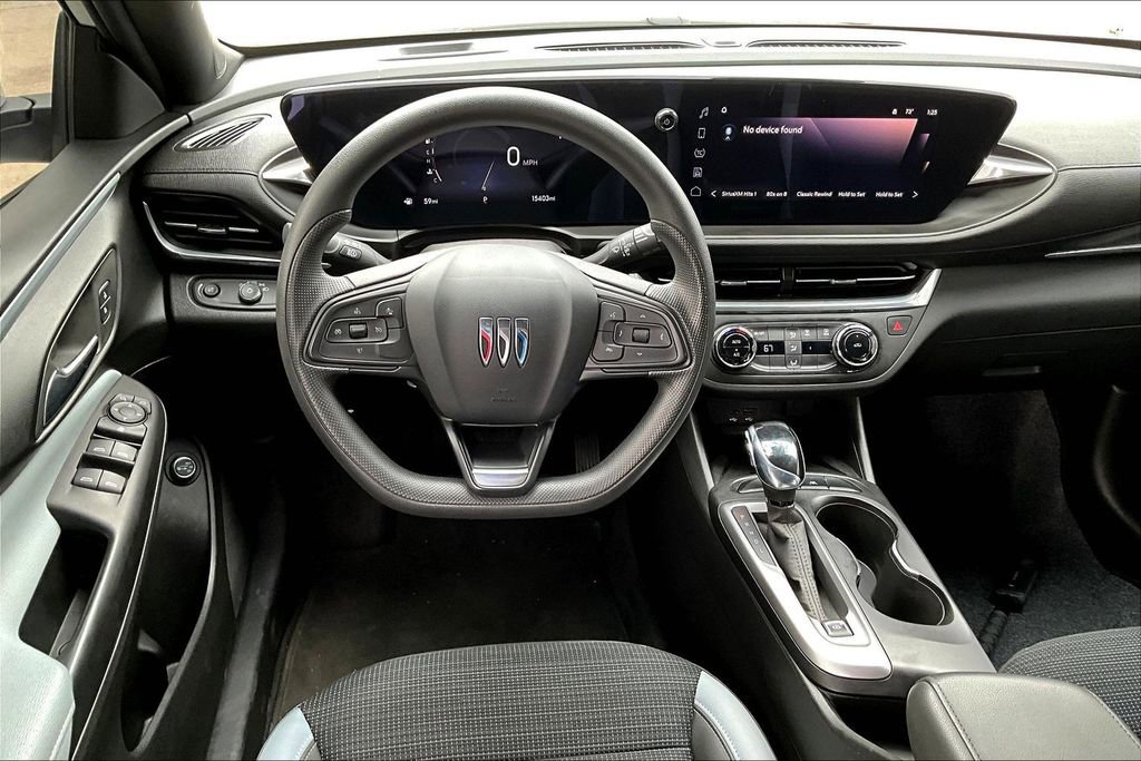 Used 2024 Buick Envista Preferred w/ Convenience II Package image 8