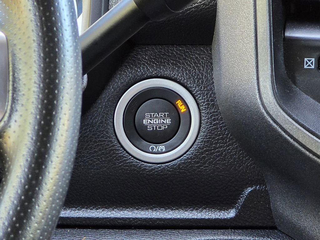 Used 2025 RAM 3500 Tradesman w/ Chrome Appearance Group image 35