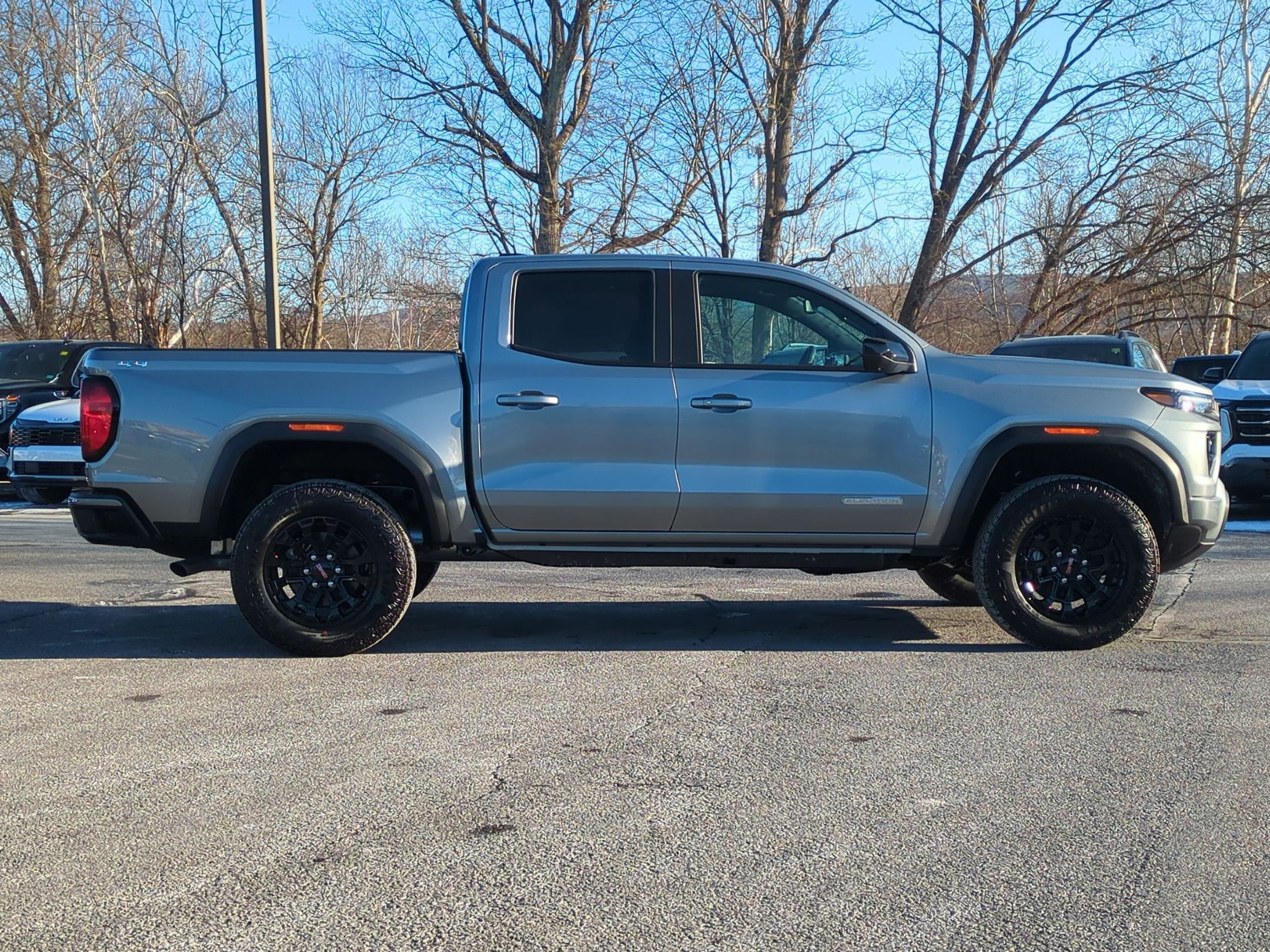 New 2026 GMC Canyon Elevation w/ Convenience Package image 4