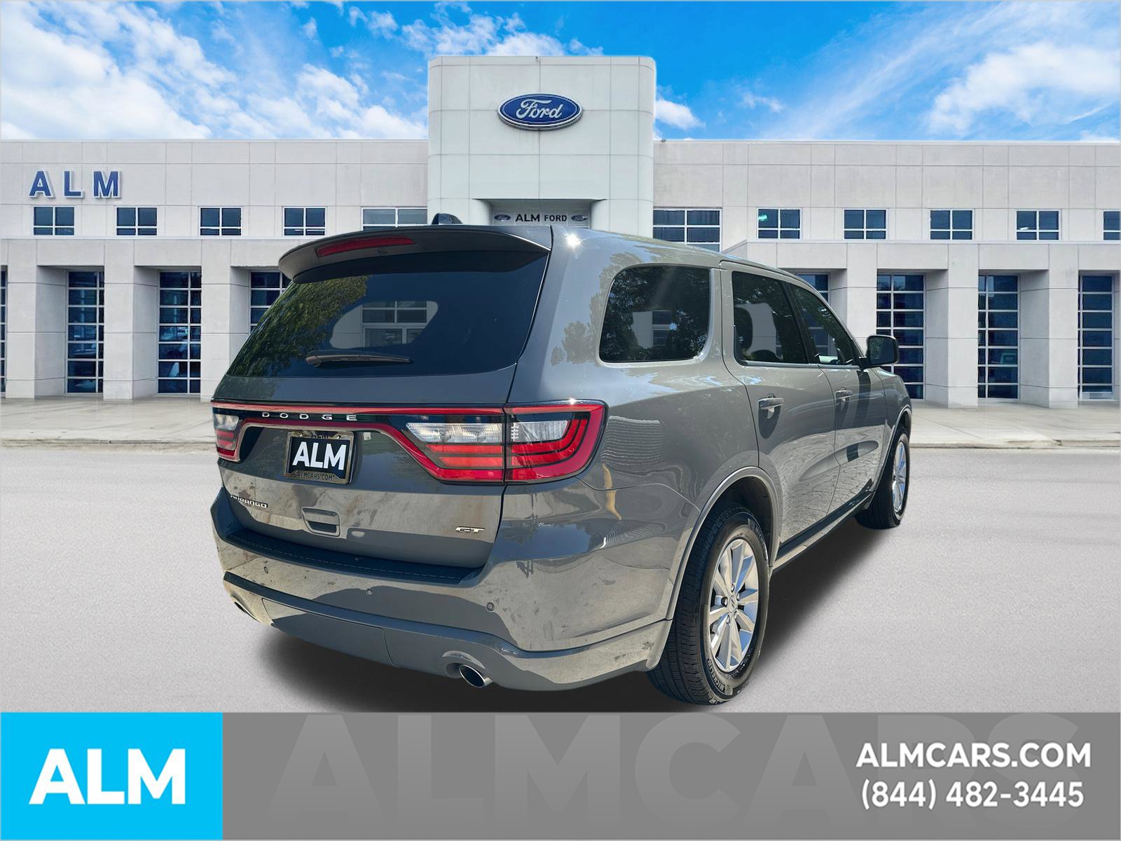 Used 2025 Dodge Durango GT RWD image 5