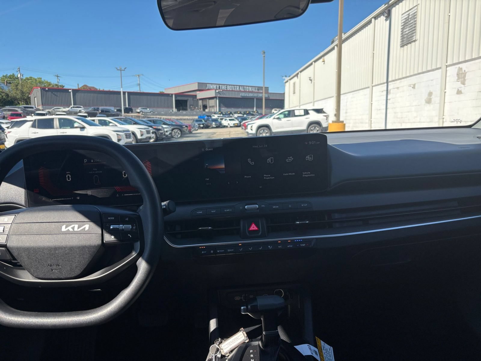 Used 2025 Kia K4 FWD image 31