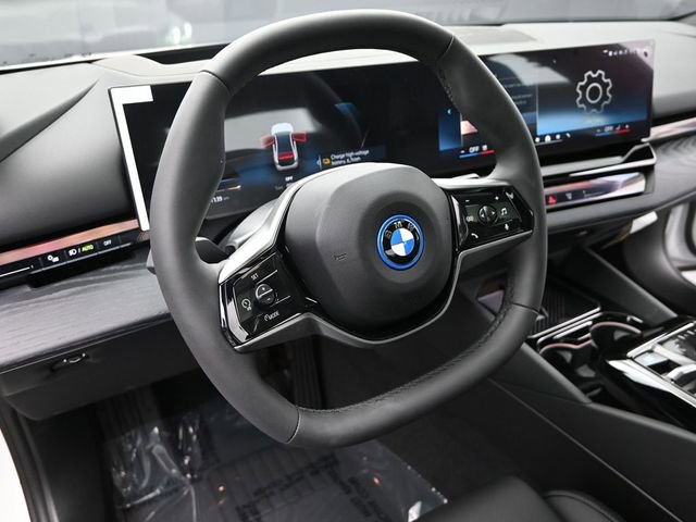 New 2026 BMW i5 eDrive40 RWD image 13