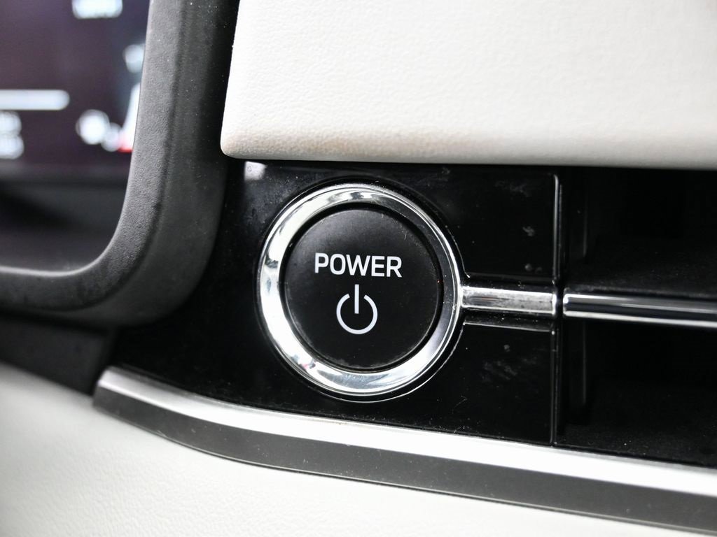 Used 2023 Mitsubishi Outlander SEL image 22