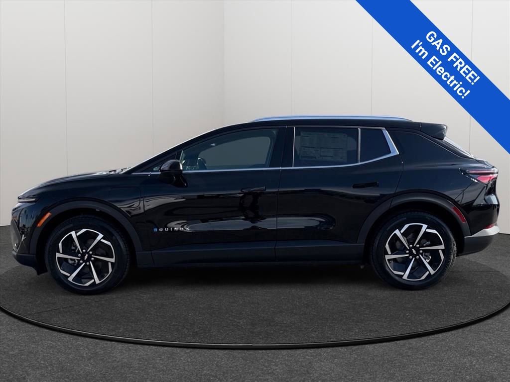 New 2026 Chevrolet Equinox EV LT image 2