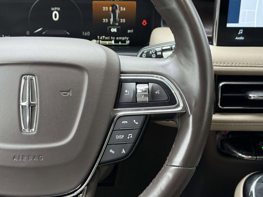 Used 2023 Lincoln Nautilus Reserve AWD/4WD image 21