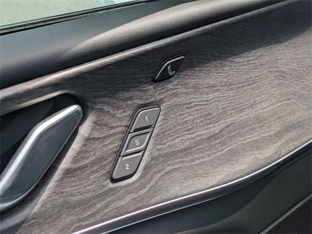 New 2024 Jeep Grand Cherokee Overland w/ Advanced Protech Group III image 11