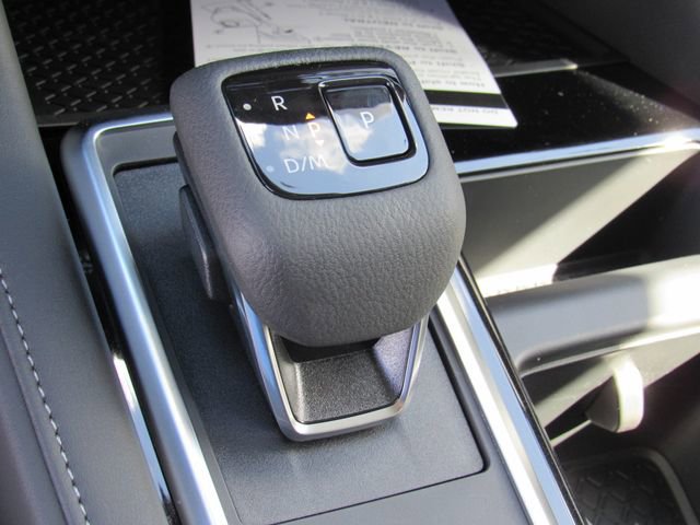 New 2026 Nissan Pathfinder SL image 21