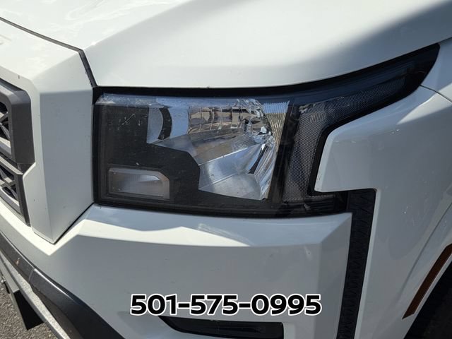 Used 2023 Nissan Frontier SV RWD image 10