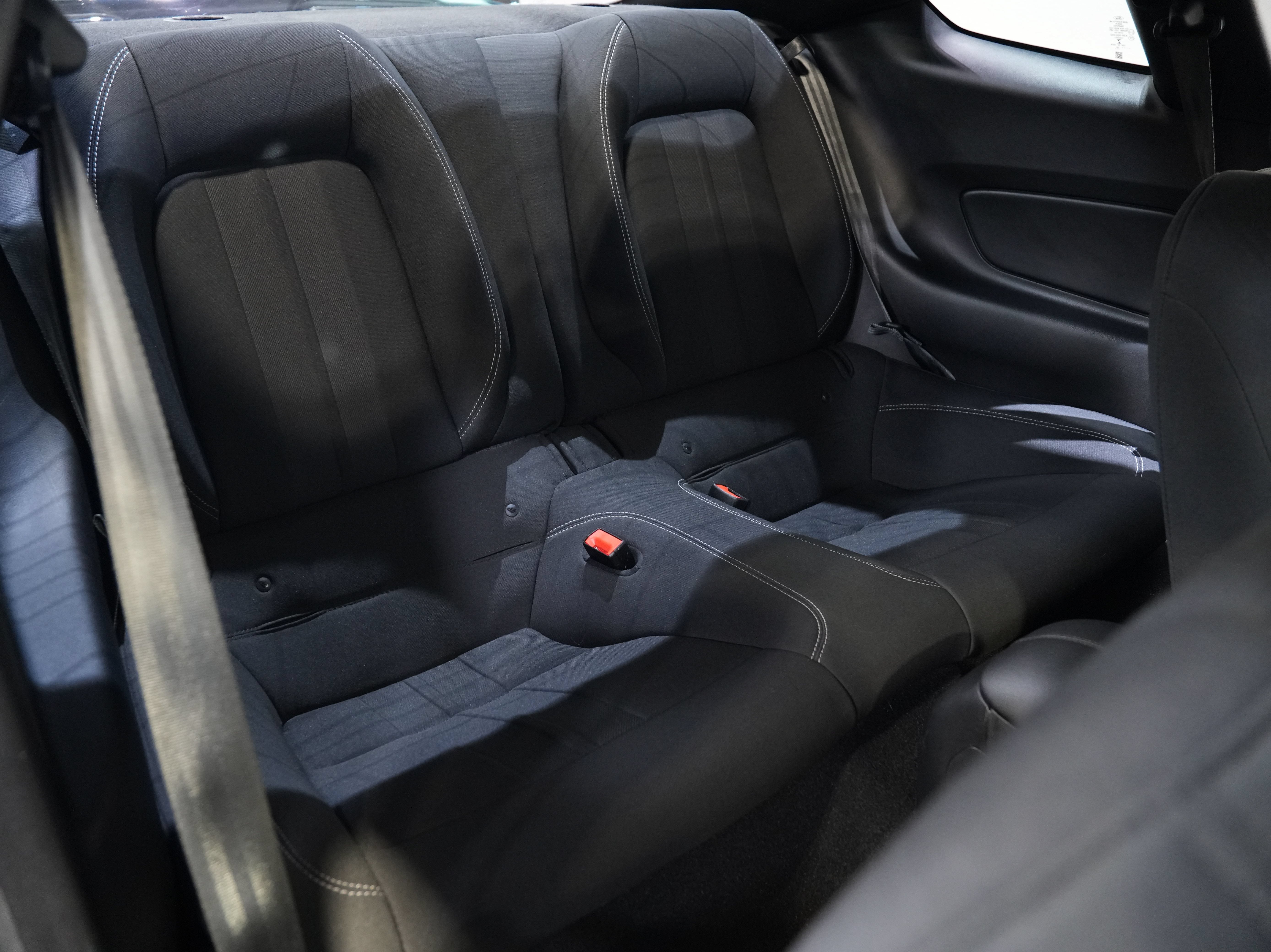 Used 2020 Ford Mustang GT RWD image 31
