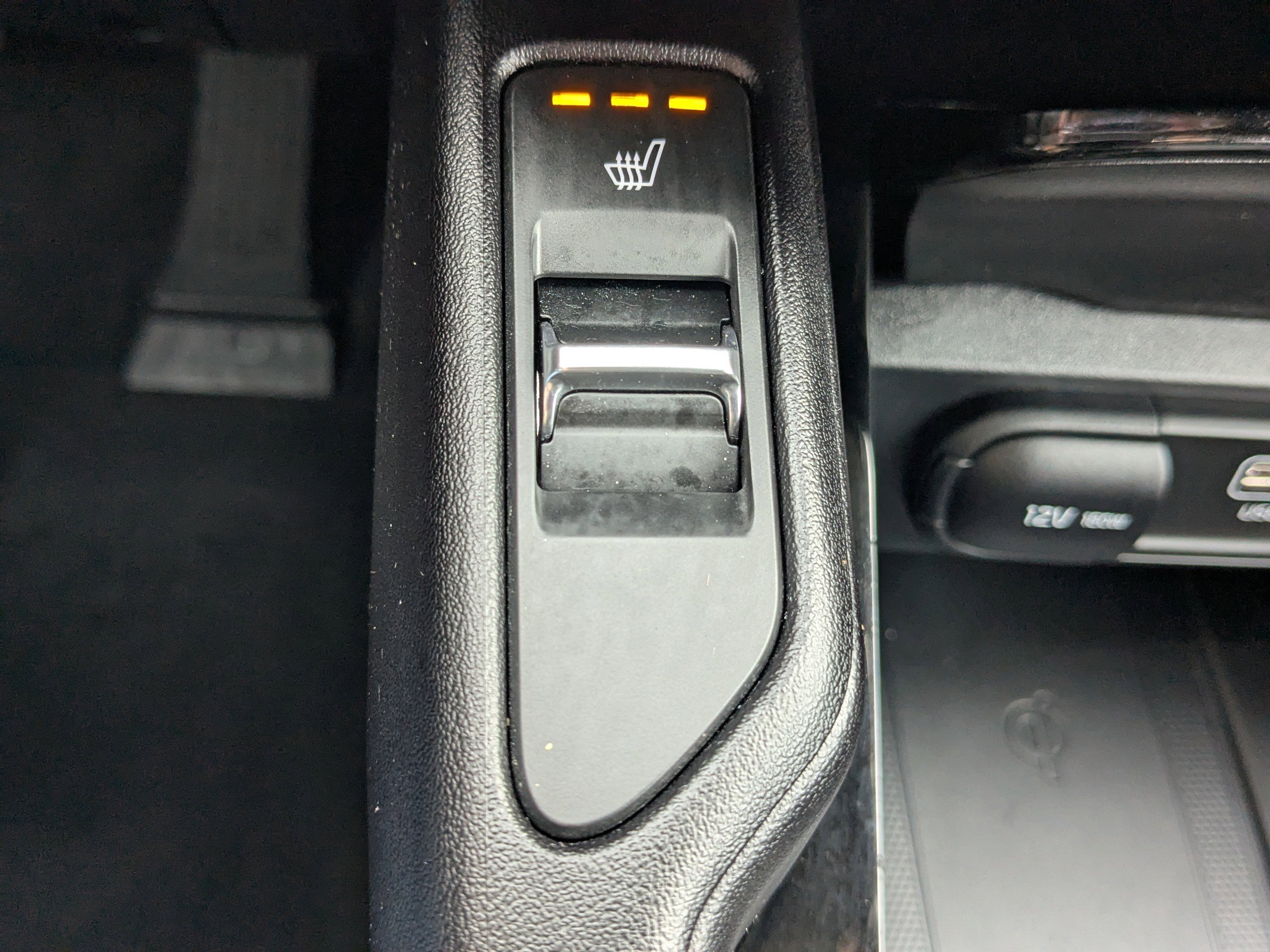 Certified 2025 Kia Telluride S image 30