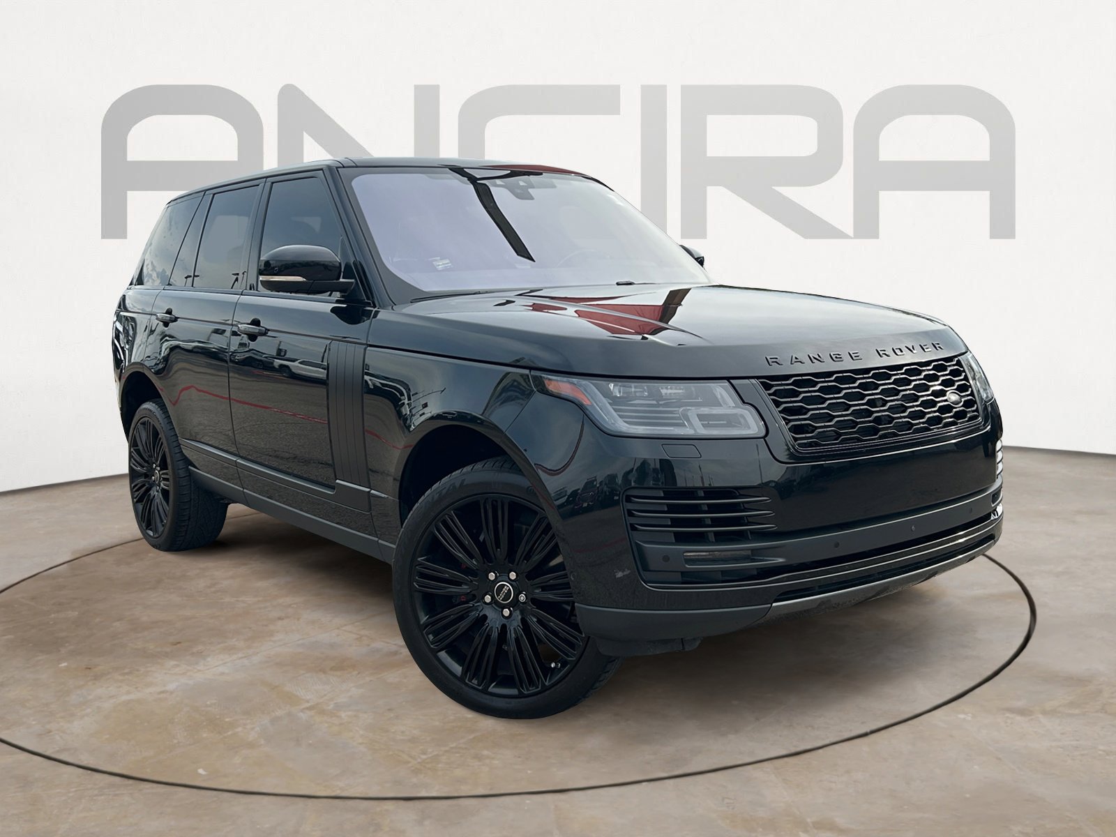 Used 2019 Land Rover Range Rover HSE image 4