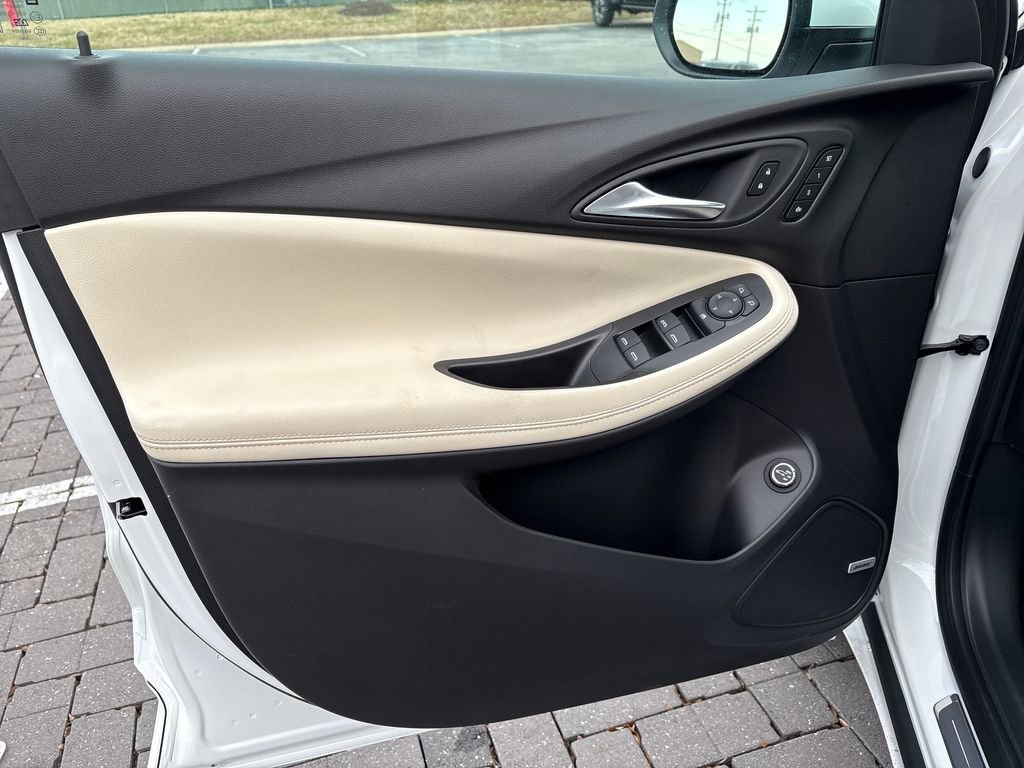 New 2026 Buick Encore GX Avenir w/ Avenir Technology Package image 15