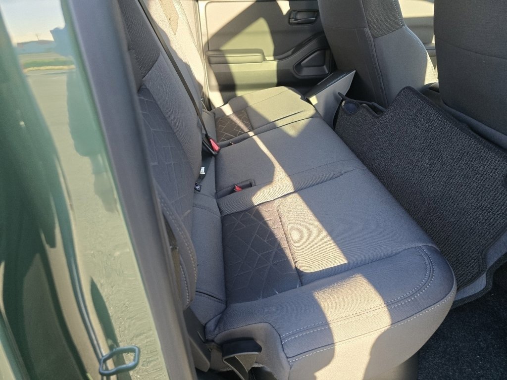 New 2026 Nissan Frontier SV w/ SV Convenience Package image 11