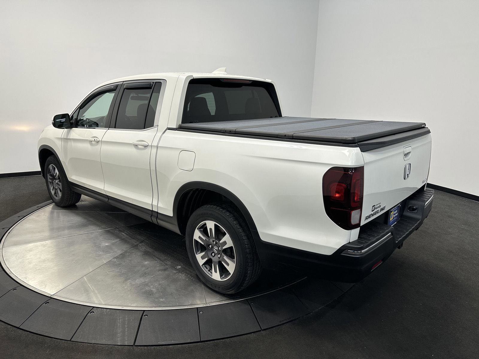 Used 2017 Honda Ridgeline RTL image 4