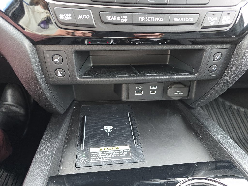 Used 2024 Honda Passport Black Edition image 29