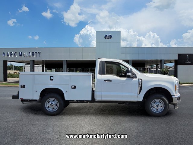 New 2026 Ford F250 XL w/ XL Chrome Package AWD/4WD image 6