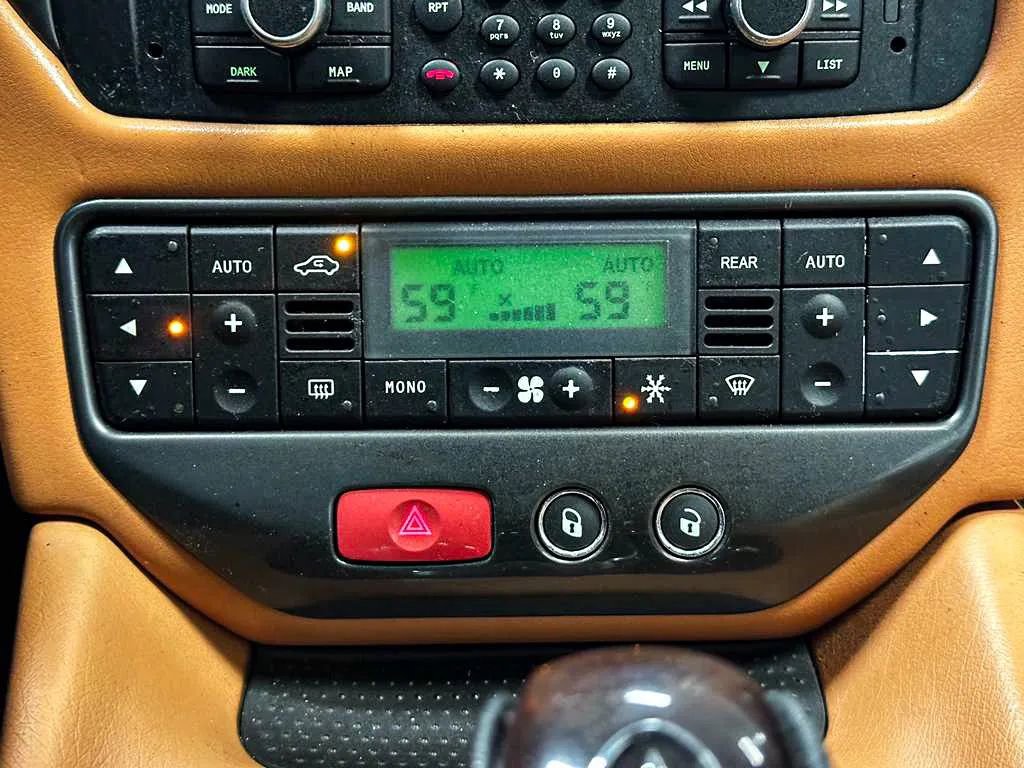 Used 2016 Maserati GranTurismo Sport RWD image 29
