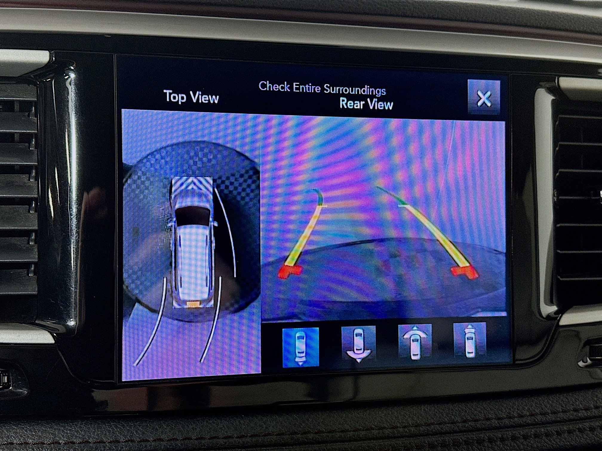 Used 2017 Chrysler Pacifica Limited w/ Advanced Safetytec Group image 14