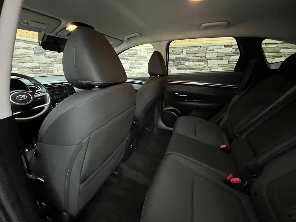 Certified 2023 Hyundai Tucson SEL AWD/4WD image 28
