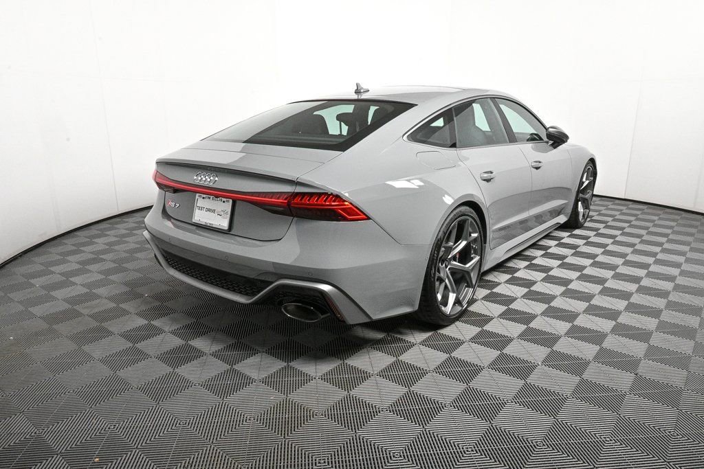 New 2026 Audi RS 7 Performance image 3