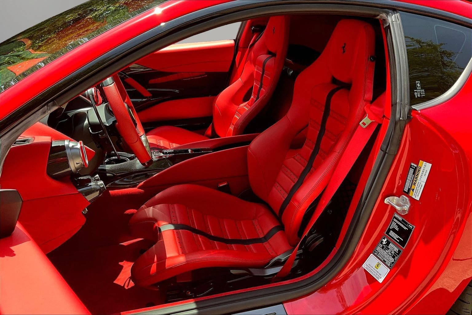 Used 2022 Ferrari 812 Competizione RWD image 19
