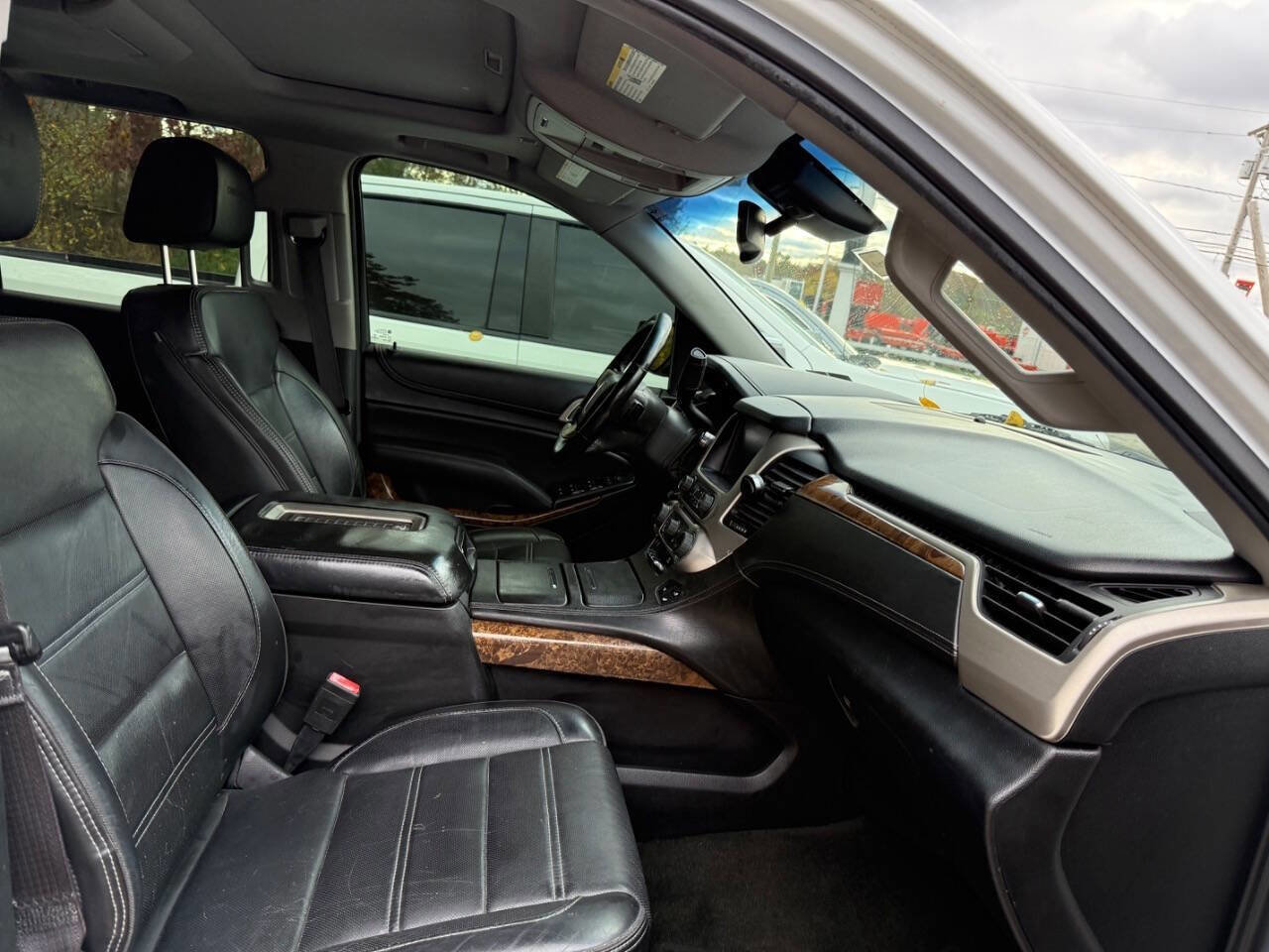 Used 2015 GMC Yukon Denali w/ Open Road Package image 19