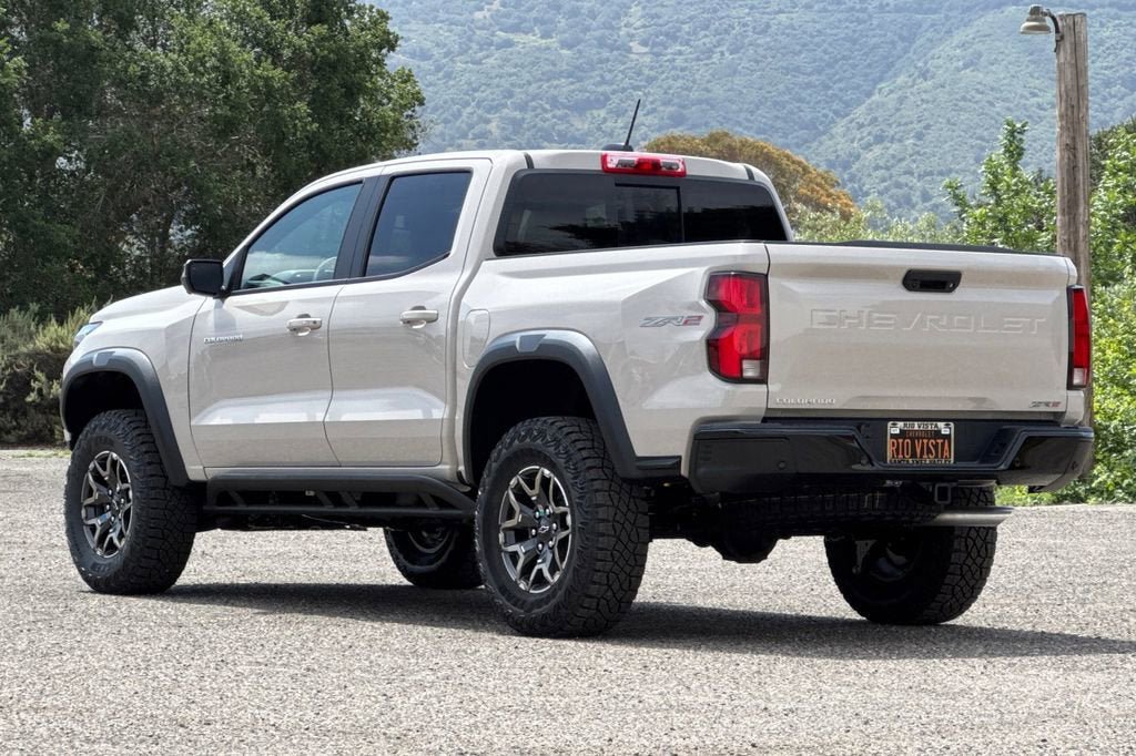 New 2026 Chevrolet Colorado ZR2 w/ Technology Package AWD/4WD image 6