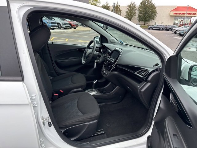 Used 2022 Chevrolet Spark LT image 46
