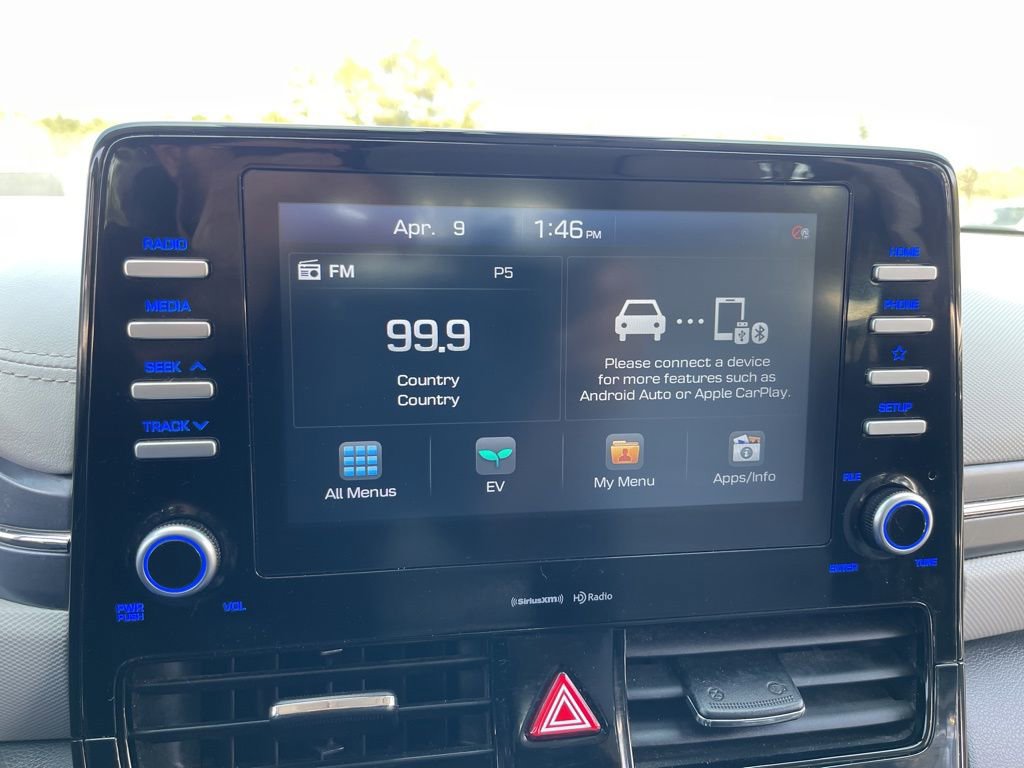 Used 2020 Hyundai Ioniq SE image 10