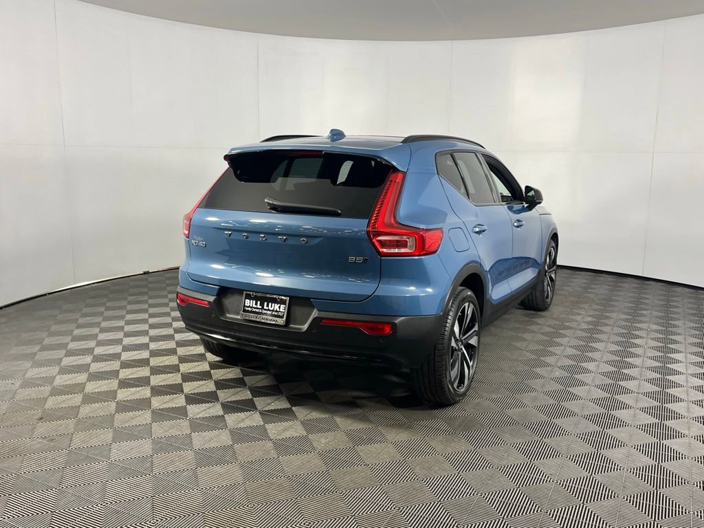 Used 2023 Volvo XC40 B5 Ultimate w/ Protection Package image 7
