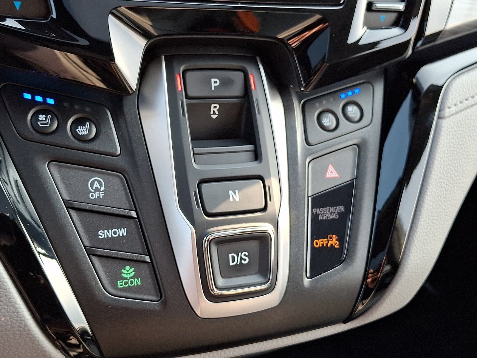 Used 2023 Honda Odyssey Elite image 16