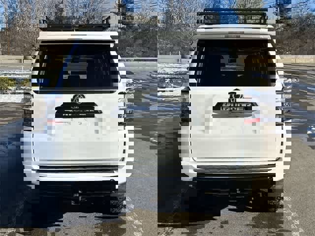 Used 2016 Toyota 4Runner TRD Pro image 4