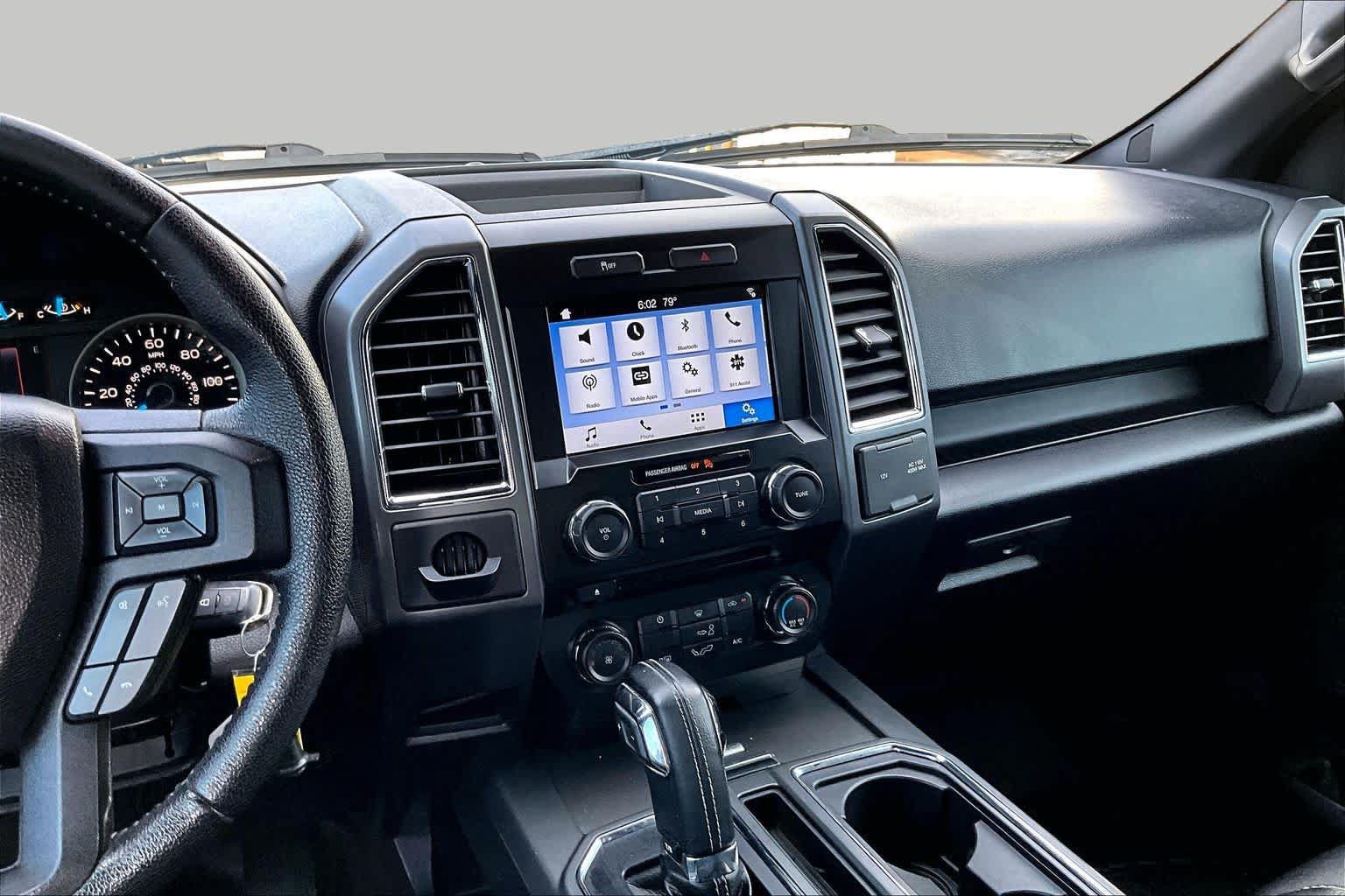 Used 2016 Ford F150 XLT w/ Equipment Group 301A Mid RWD image 9