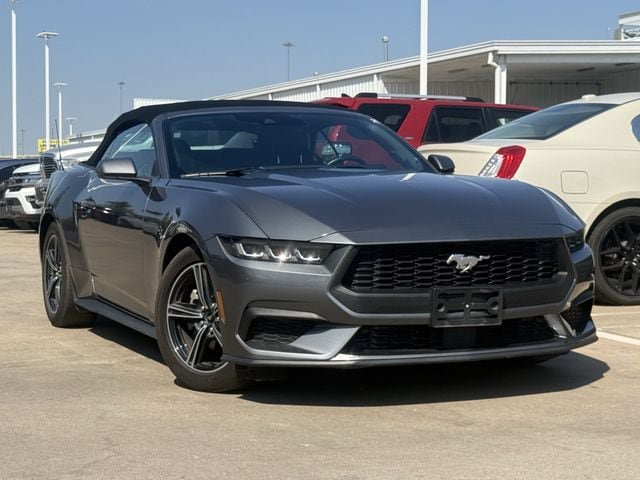Used 2025 Ford Mustang Premium RWD image 2