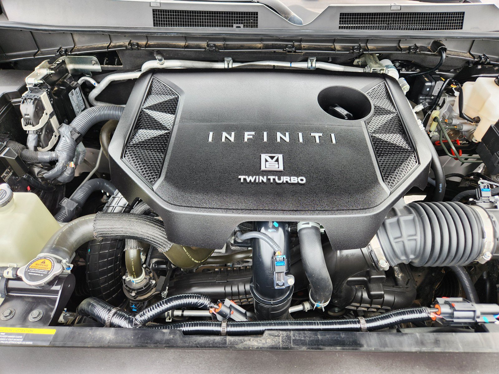 Certified 2025 INFINITI QX80 Pure AWD/4WD image 9