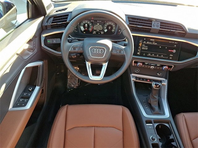 New 2025 Audi Q3 2.0T Premium image 7