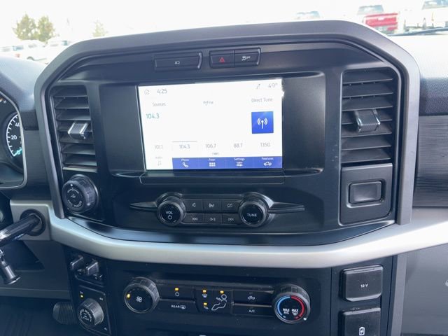 Used 2022 Ford F150 XLT w/ Trailer Tow Package AWD/4WD image 9