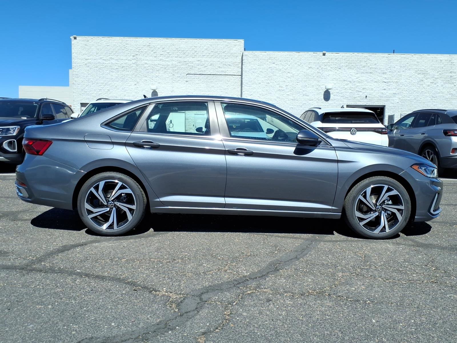 New 2026 Volkswagen Jetta SEL image 8