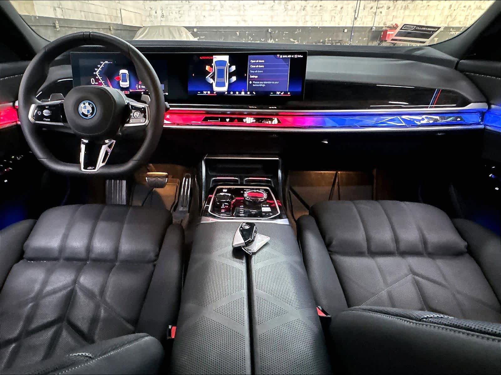 Used 2026 BMW 750e xDrive w/ Executive Package AWD/4WD image 17