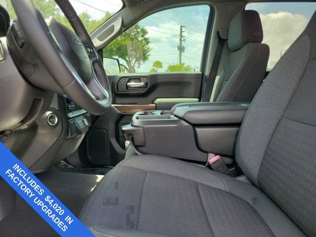 Used 2022 Chevrolet Silverado 1500 RST w/ Z71 Off-Road Package AWD/4WD image 22
