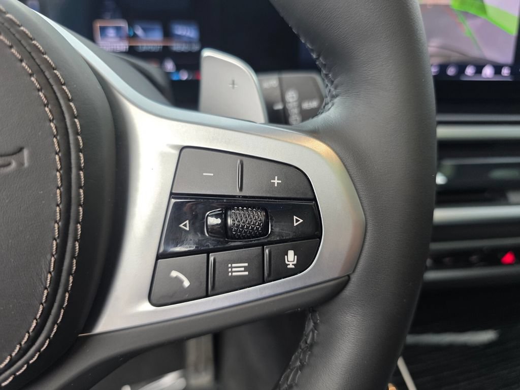 Certified 2025 BMW X5 sDrive40i w/ Executive Package RWD image 20